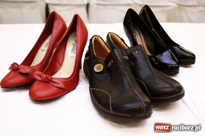 Zdjęcie w galerii na portalu naszraciborz.pl: ROBAN. Nocne szperanie w jesiennym klimacie wiadomości z regionu