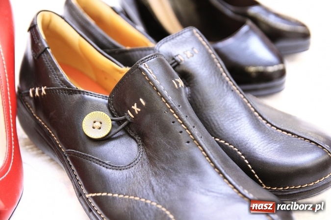 Zdjęcie w galerii na portalu naszraciborz.pl: ROBAN. Nocne szperanie w jesiennym klimacie wiadomości z regionu