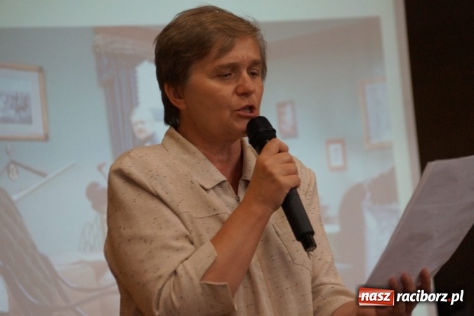 Zdjęcie w galerii na portalu naszraciborz.pl: Nauczyciele i uczniowie w Nędzy bohaterami Lalki  wiadomości z regionu