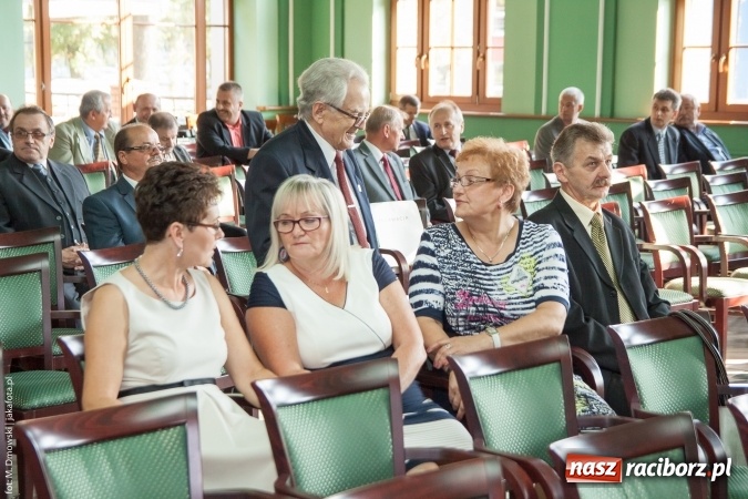 Zdjęcie w galerii na portalu naszraciborz.pl: Dzień Energetyka 2015. Uroczysta akademia w pałacyku Rafako wiadomości z regionu