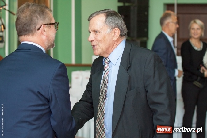 Zdjęcie w galerii na portalu naszraciborz.pl: Dzień Energetyka 2015. Uroczysta akademia w pałacyku Rafako wiadomości z regionu