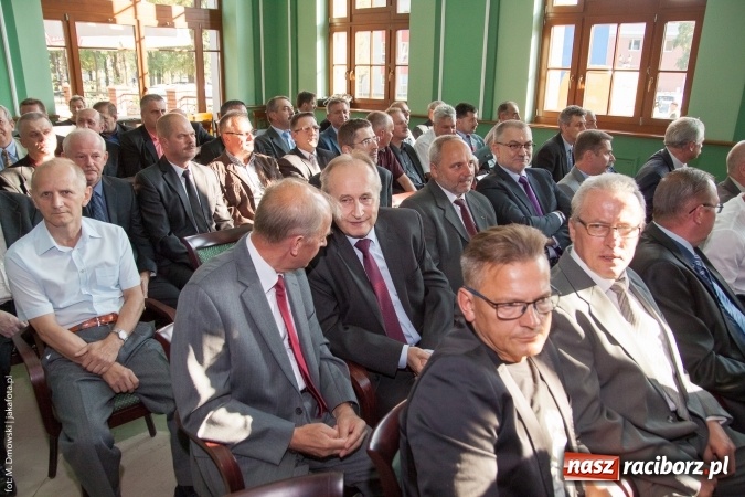 Zdjęcie w galerii na portalu naszraciborz.pl: Dzień Energetyka 2015. Uroczysta akademia w pałacyku Rafako wiadomości z regionu