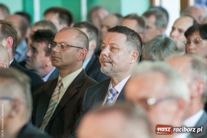 Zdjęcie w galerii na portalu naszraciborz.pl: Dzień Energetyka 2015. Uroczysta akademia w pałacyku Rafako wiadomości z regionu