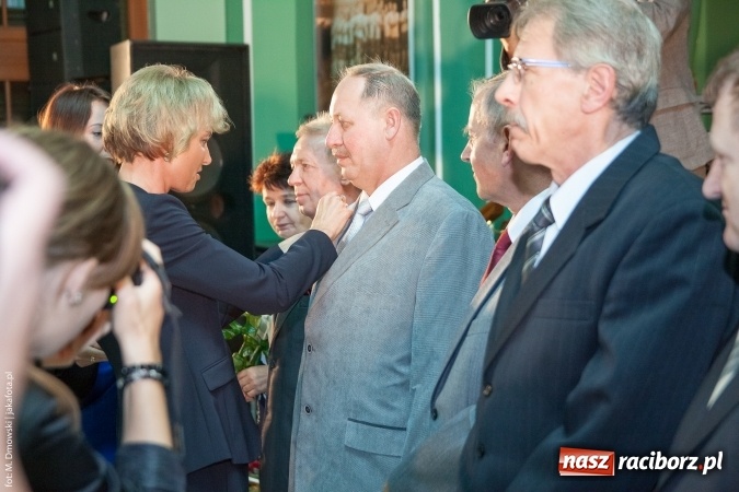 Zdjęcie w galerii na portalu naszraciborz.pl: Dzień Energetyka 2015. Uroczysta akademia w pałacyku Rafako wiadomości z regionu