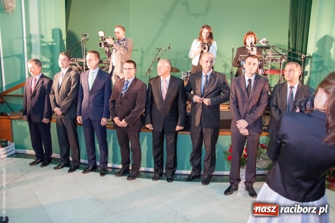 Zdjęcie w galerii na portalu naszraciborz.pl: Dzień Energetyka 2015. Uroczysta akademia w pałacyku Rafako wiadomości z regionu