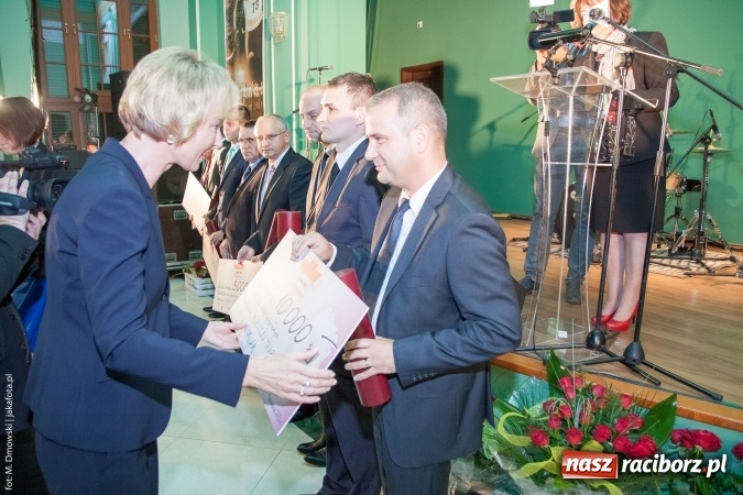Zdjęcie w galerii na portalu naszraciborz.pl: Dzień Energetyka 2015. Uroczysta akademia w pałacyku Rafako wiadomości z regionu