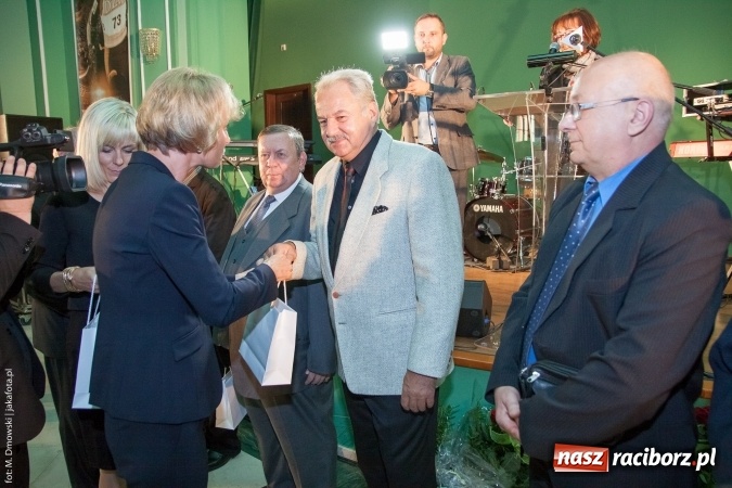 Zdjęcie w galerii na portalu naszraciborz.pl: Dzień Energetyka 2015. Uroczysta akademia w pałacyku Rafako wiadomości z regionu