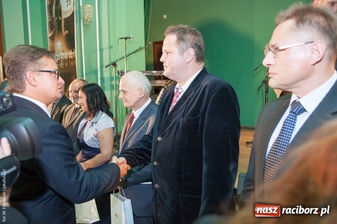 Zdjęcie w galerii na portalu naszraciborz.pl: Dzień Energetyka 2015. Uroczysta akademia w pałacyku Rafako wiadomości z regionu