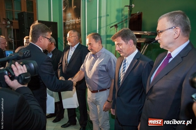 Zdjęcie w galerii na portalu naszraciborz.pl: Dzień Energetyka 2015. Uroczysta akademia w pałacyku Rafako wiadomości z regionu