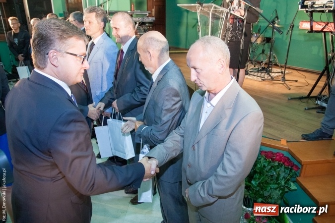 Zdjęcie w galerii na portalu naszraciborz.pl: Dzień Energetyka 2015. Uroczysta akademia w pałacyku Rafako wiadomości z regionu