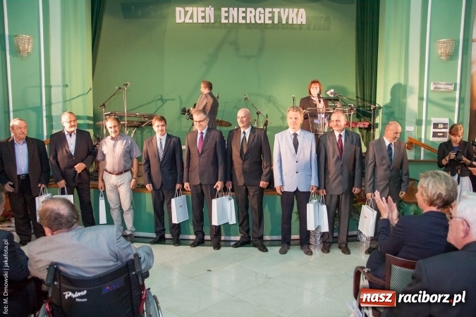 Zdjęcie w galerii na portalu naszraciborz.pl: Dzień Energetyka 2015. Uroczysta akademia w pałacyku Rafako wiadomości z regionu