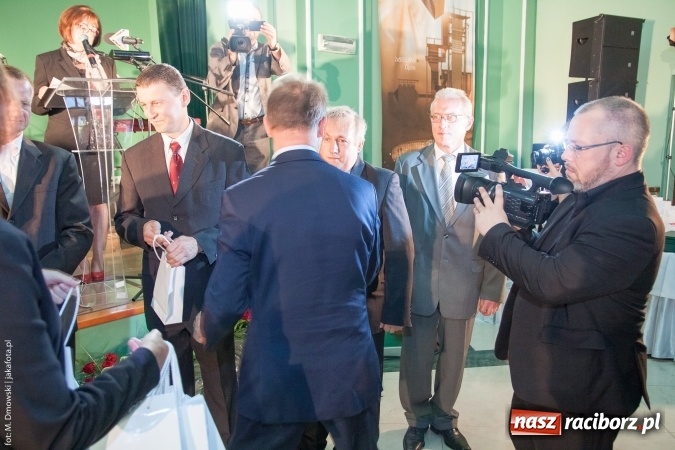 Zdjęcie w galerii na portalu naszraciborz.pl: Dzień Energetyka 2015. Uroczysta akademia w pałacyku Rafako wiadomości z regionu