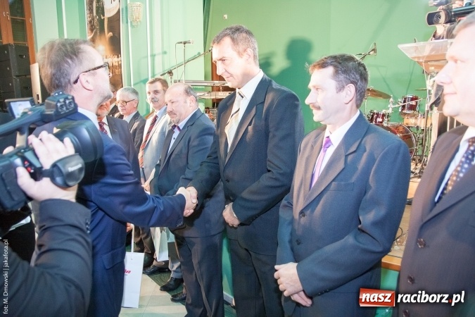 Zdjęcie w galerii na portalu naszraciborz.pl: Dzień Energetyka 2015. Uroczysta akademia w pałacyku Rafako wiadomości z regionu