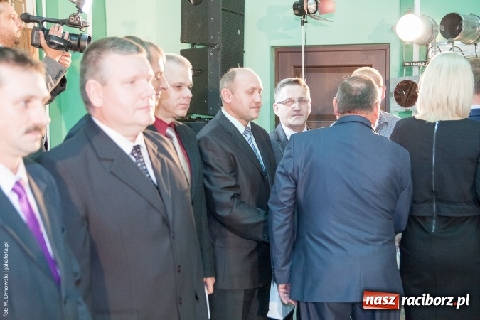 Zdjęcie w galerii na portalu naszraciborz.pl: Dzień Energetyka 2015. Uroczysta akademia w pałacyku Rafako wiadomości z regionu