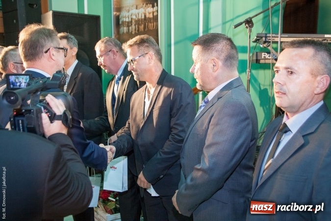 Zdjęcie w galerii na portalu naszraciborz.pl: Dzień Energetyka 2015. Uroczysta akademia w pałacyku Rafako wiadomości z regionu