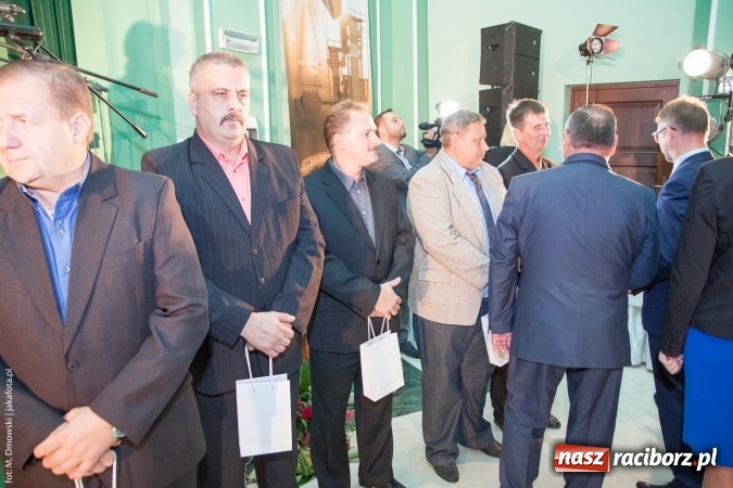 Zdjęcie w galerii na portalu naszraciborz.pl: Dzień Energetyka 2015. Uroczysta akademia w pałacyku Rafako wiadomości z regionu