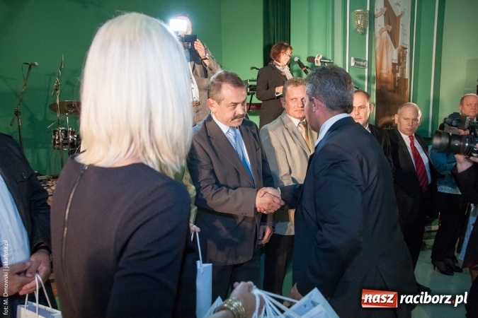 Zdjęcie w galerii na portalu naszraciborz.pl: Dzień Energetyka 2015. Uroczysta akademia w pałacyku Rafako wiadomości z regionu