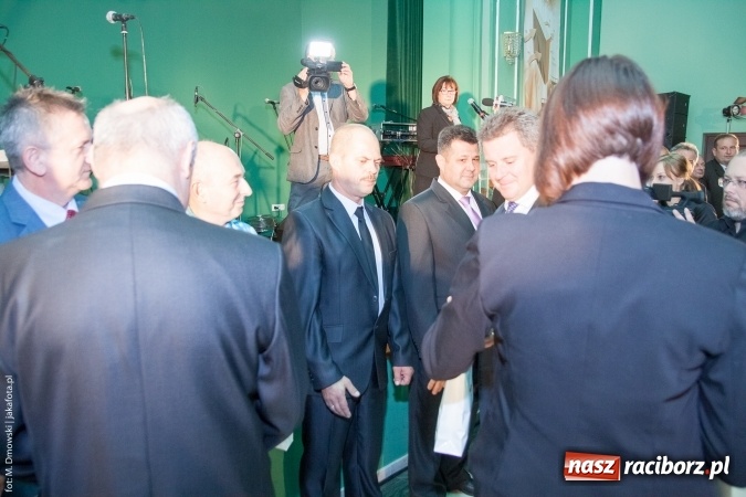 Zdjęcie w galerii na portalu naszraciborz.pl: Dzień Energetyka 2015. Uroczysta akademia w pałacyku Rafako wiadomości z regionu