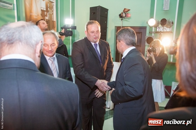 Zdjęcie w galerii na portalu naszraciborz.pl: Dzień Energetyka 2015. Uroczysta akademia w pałacyku Rafako wiadomości z regionu