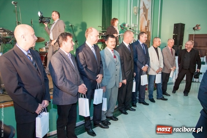 Zdjęcie w galerii na portalu naszraciborz.pl: Dzień Energetyka 2015. Uroczysta akademia w pałacyku Rafako wiadomości z regionu