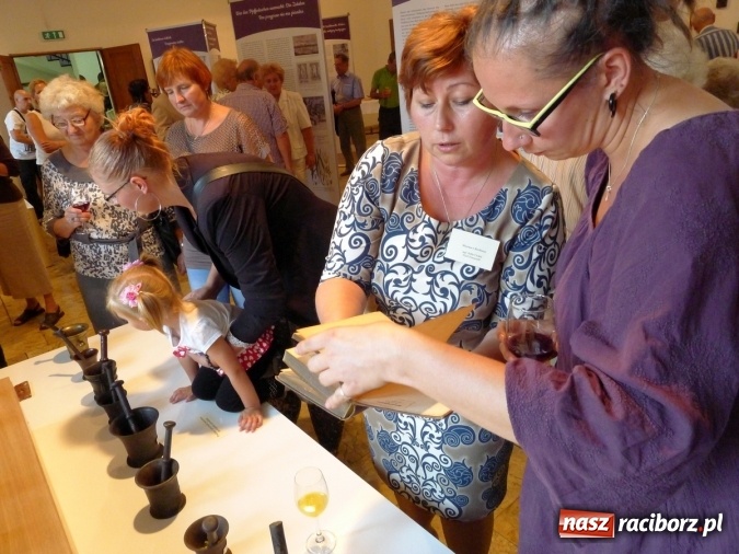 Zdjęcie w galerii na portalu naszraciborz.pl: Muzealna podr&oacute;ż do krainy zmysł&oacute;w wiadomości z regionu