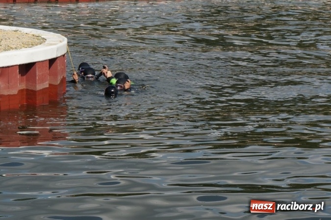 Zdjęcie w galerii na portalu naszraciborz.pl: Śląska policja pokazała jak zwalcza terrorystów wiadomości z regionu