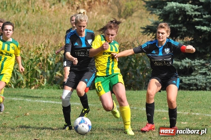 Zdjęcie w galerii na portalu naszraciborz.pl: Udany początek sezonu piłkarek z Gamowa wiadomości z regionu