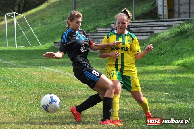 Zdjęcie w galerii na portalu naszraciborz.pl: Udany początek sezonu piłkarek z Gamowa wiadomości z regionu