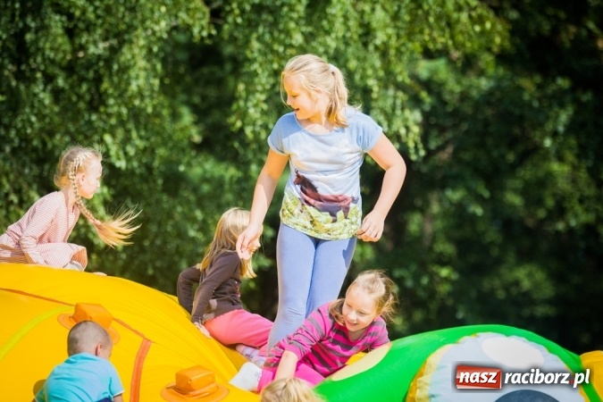 Zdjęcie w galerii na portalu naszraciborz.pl: Piknik rodzinny pracowników Rafako wiadomości z regionu