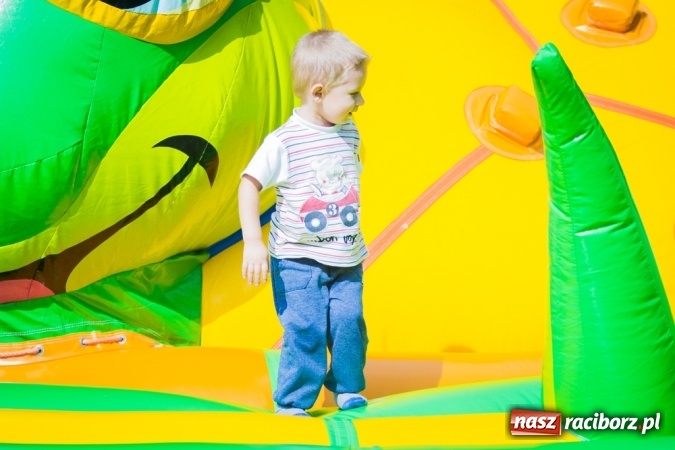 Zdjęcie w galerii na portalu naszraciborz.pl: Piknik rodzinny pracowników Rafako wiadomości z regionu