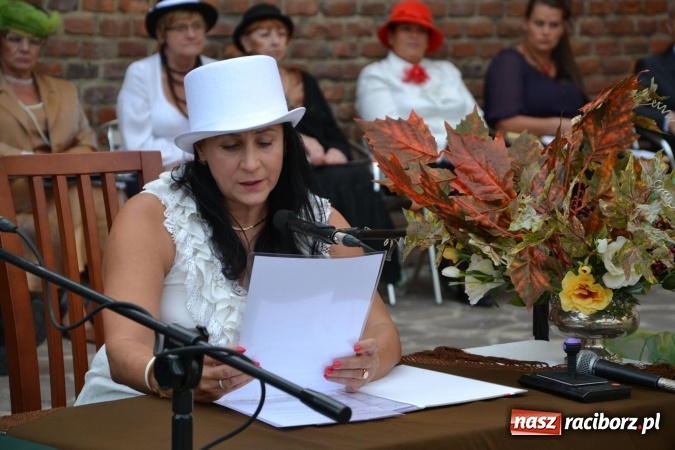 Zdjęcie w galerii na portalu naszraciborz.pl: Narodowe Czytanie 2015 na Zamku Piastowskim – Lalka Bolesława Prusa wiadomości z regionu