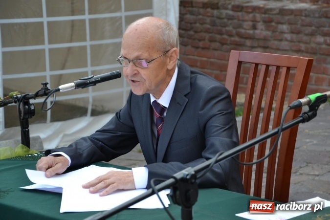 Zdjęcie w galerii na portalu naszraciborz.pl: Narodowe Czytanie 2015 na Zamku Piastowskim – Lalka Bolesława Prusa wiadomości z regionu