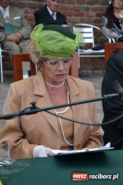 Zdjęcie w galerii na portalu naszraciborz.pl: Narodowe Czytanie 2015 na Zamku Piastowskim – Lalka Bolesława Prusa wiadomości z regionu