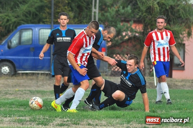 Zdjęcie w galerii na portalu naszraciborz.pl: Rezerwy Przyszłości Rogów nie zgasiły Płomienia wiadomości z regionu