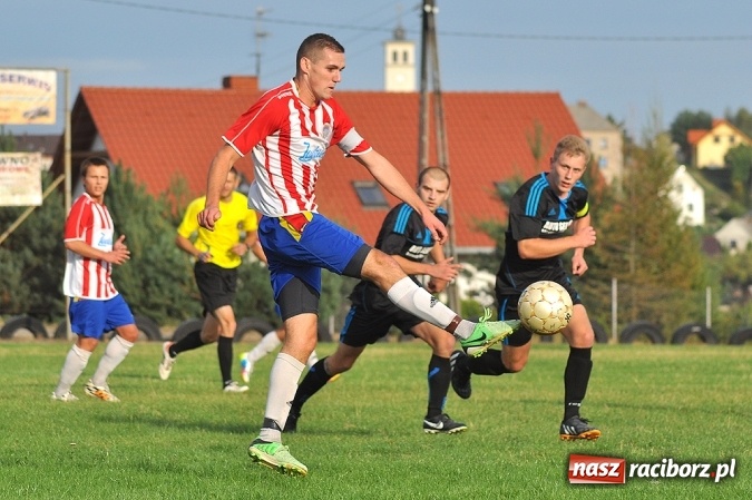 Zdjęcie w galerii na portalu naszraciborz.pl: Rezerwy Przyszłości Rogów nie zgasiły Płomienia wiadomości z regionu