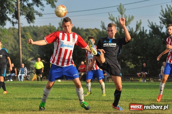 Zdjęcie w galerii na portalu naszraciborz.pl: Rezerwy Przyszłości Rogów nie zgasiły Płomienia wiadomości z regionu