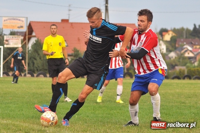 Zdjęcie w galerii na portalu naszraciborz.pl: Rezerwy Przyszłości Rogów nie zgasiły Płomienia wiadomości z regionu
