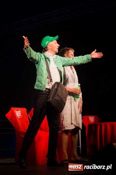 Zdjęcie w galerii na portalu naszraciborz.pl: Krzysztof Krawczyk i Kabaret Młodych Panów w AquaBrax Szymocice wiadomości z regionu