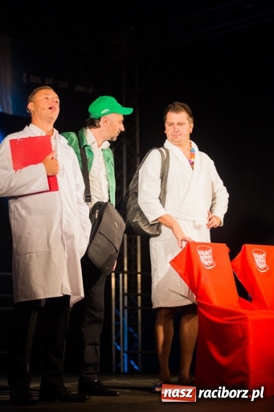 Zdjęcie w galerii na portalu naszraciborz.pl: Krzysztof Krawczyk i Kabaret Młodych Panów w AquaBrax Szymocice wiadomości z regionu