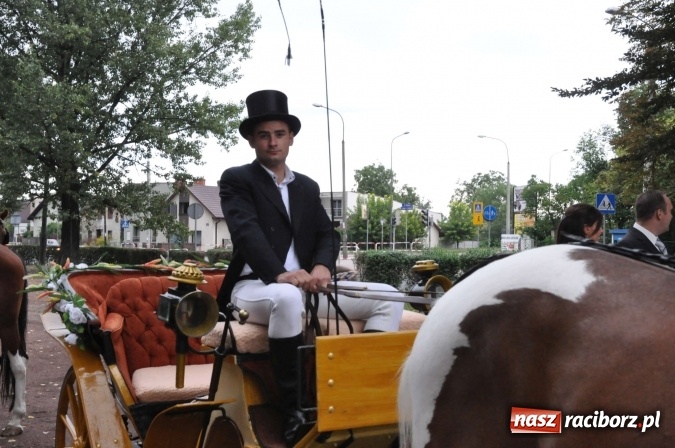 Zdjęcie w galerii na portalu naszraciborz.pl: Dożynki 2015 - na Płoni z korowodem wiadomości z regionu