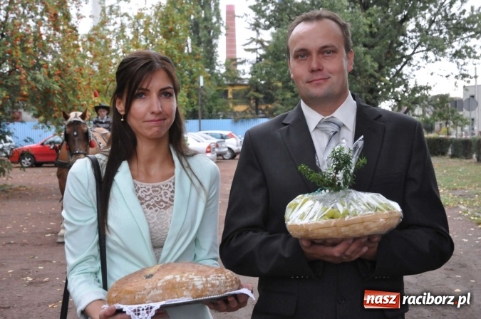 Zdjęcie w galerii na portalu naszraciborz.pl: Dożynki 2015 - na Płoni z korowodem wiadomości z regionu