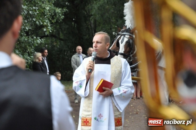 Zdjęcie w galerii na portalu naszraciborz.pl: Dożynki 2015 - na Płoni z korowodem wiadomości z regionu