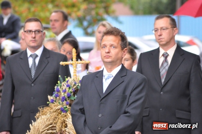 Zdjęcie w galerii na portalu naszraciborz.pl: Dożynki 2015 - na Płoni z korowodem wiadomości z regionu