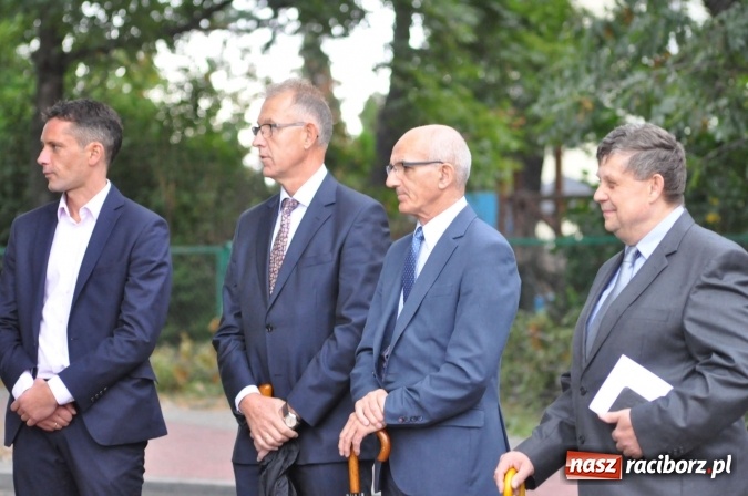 Zdjęcie w galerii na portalu naszraciborz.pl: Dożynki 2015 - na Płoni z korowodem wiadomości z regionu