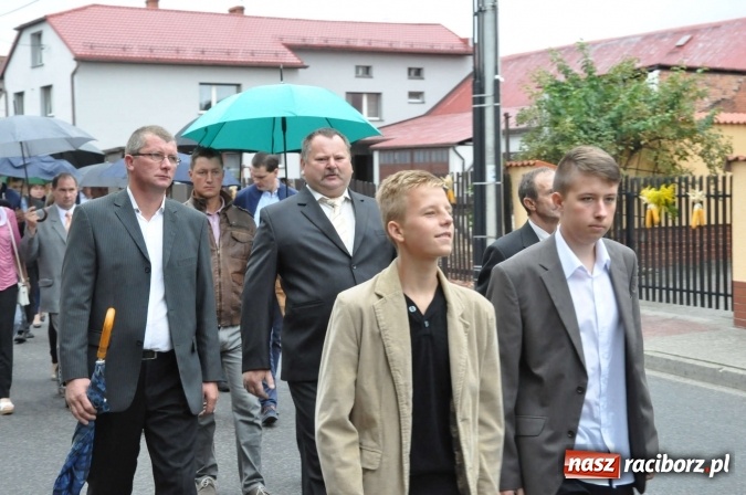 Zdjęcie w galerii na portalu naszraciborz.pl: Dożynki 2015 - na Płoni z korowodem wiadomości z regionu