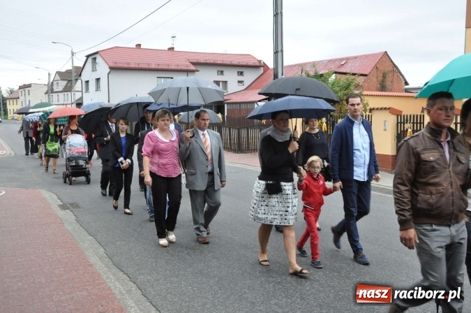 Zdjęcie w galerii na portalu naszraciborz.pl: Dożynki 2015 - na Płoni z korowodem wiadomości z regionu