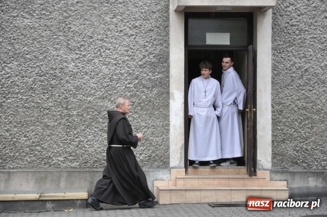 Zdjęcie w galerii na portalu naszraciborz.pl: Dożynki 2015 - na Płoni z korowodem wiadomości z regionu