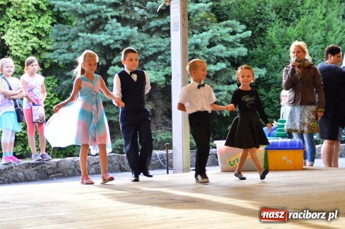 Zdjęcie w galerii na portalu naszraciborz.pl: 750 lat Krzanowic - wieczór z tańcem i kabaretem wiadomości z regionu