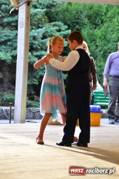 Zdjęcie w galerii na portalu naszraciborz.pl: 750 lat Krzanowic - wieczór z tańcem i kabaretem wiadomości z regionu