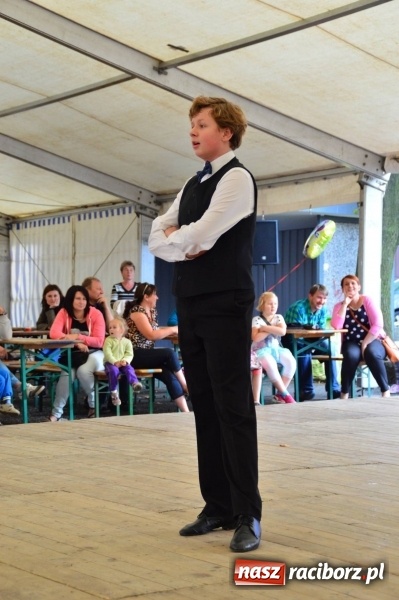 Zdjęcie w galerii na portalu naszraciborz.pl: 750 lat Krzanowic - wieczór z tańcem i kabaretem wiadomości z regionu